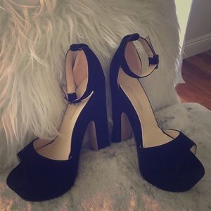 Never Worn Black Velvet Platform Heels